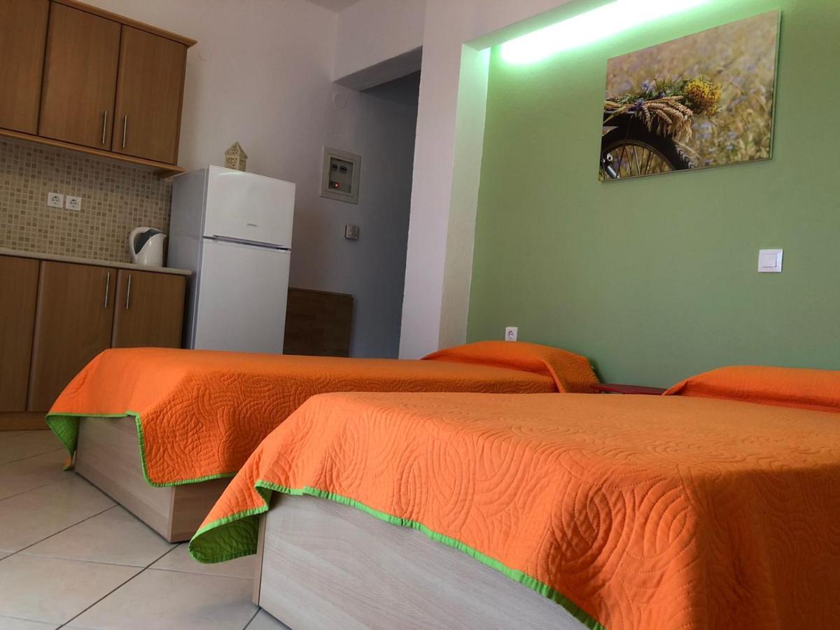 Afroditis House ออร์โมส ปานากีอาส ภายนอก รูปภาพ