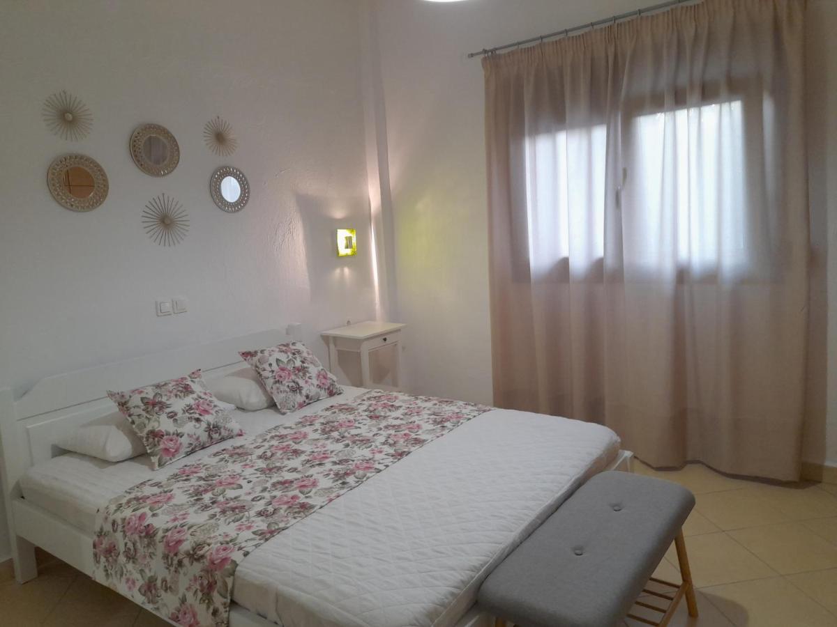 Afroditis House ออร์โมส ปานากีอาส ภายนอก รูปภาพ